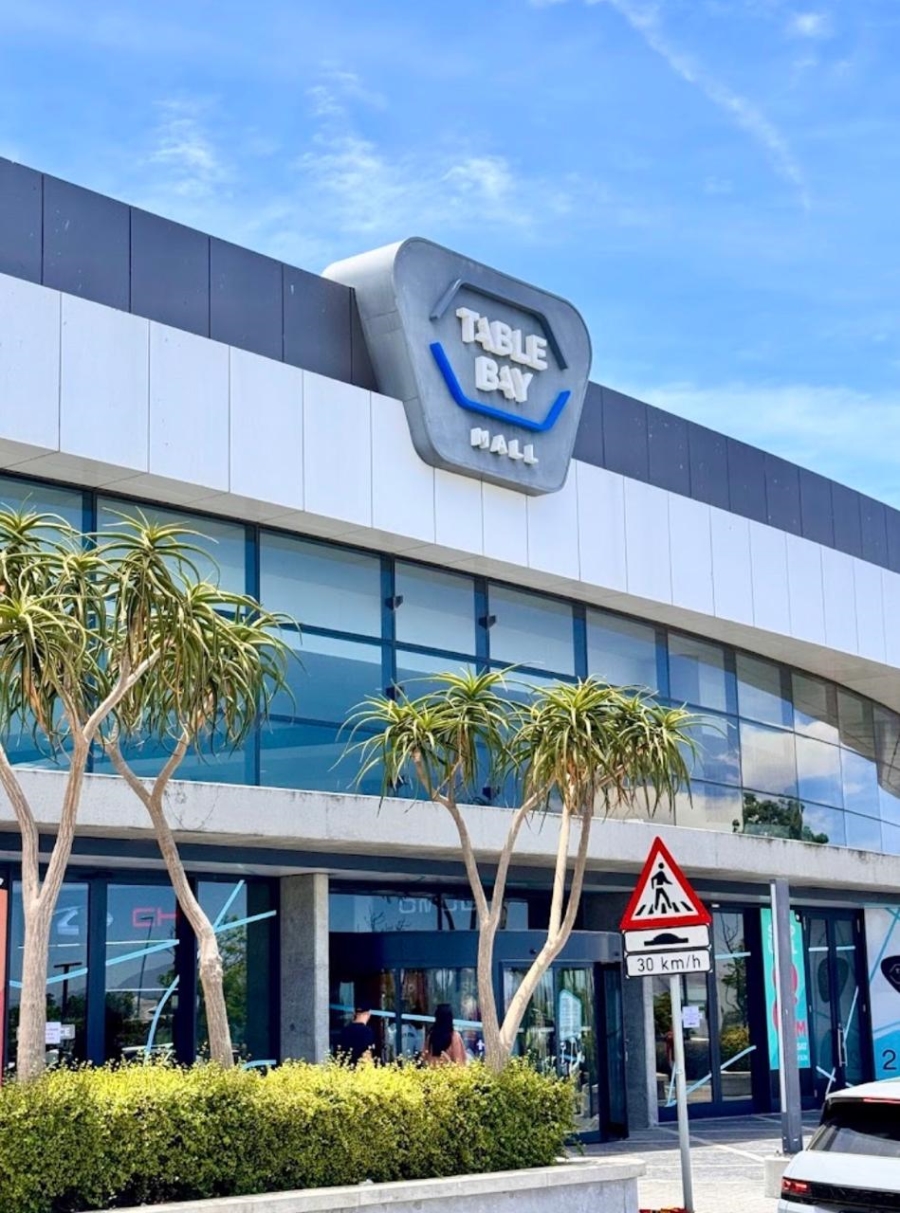 1 Bedroom Property for Sale in Table View Western Cape